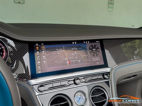 Used 2022 Bentley Continental GT AWD/4WD image 14