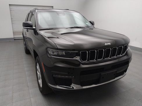 Used 2023 Jeep Grand Cherokee L Limited AWD/4WD image 14