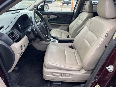 Used 2016 Honda Pilot Touring image 7