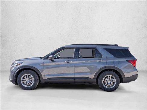 New 2026 Ford Explorer Active w/ Active Comfort Package image 4
