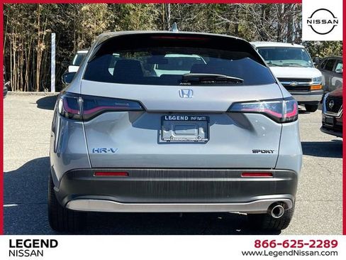 Used 2025 Honda HR-V Sport image 6