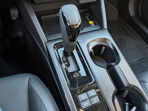 New 2026 Subaru Outback Limited XT w/ Premium/Limited Package image 15