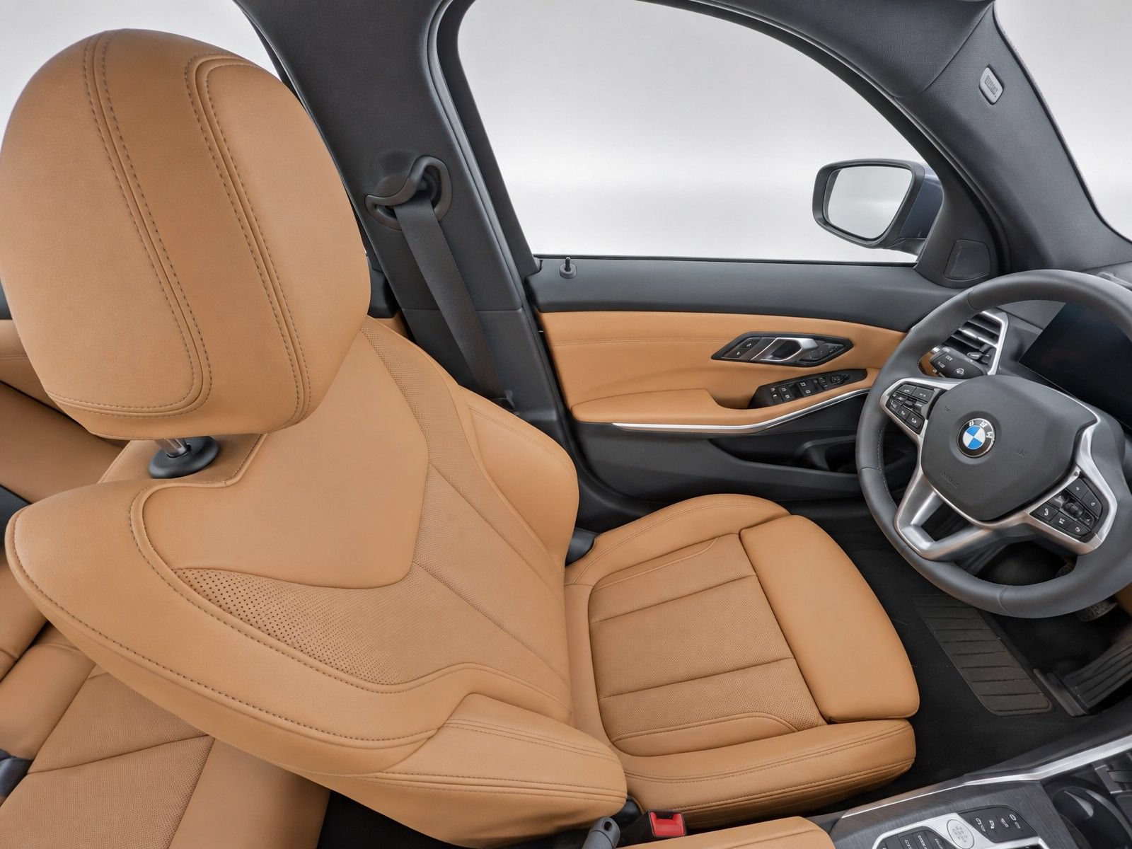 Used 2025 BMW 330i Sedan RWD image 11
