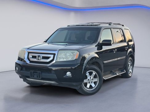 Used 2011 Honda Pilot Touring image 2
