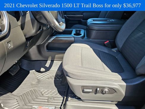 Used 2021 Chevrolet Silverado 1500 LT Trail Boss w/ Convenience Package II AWD/4WD image 22