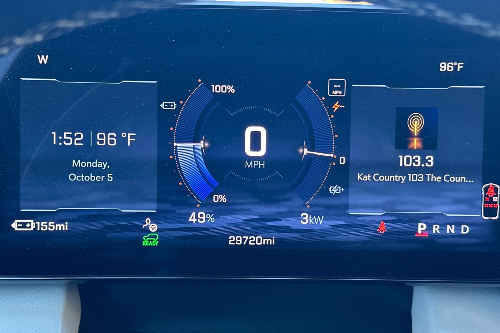 Used 2024 Chevrolet Equinox EV LT w/ LPO, Illumination Package FWD image 23