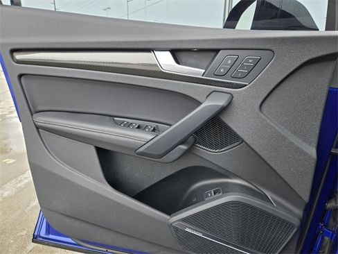 Used 2021 Audi SQ5 Prestige w/ Prestige Package image 20