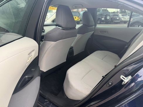 Used 2022 Toyota Corolla LE FWD image 7