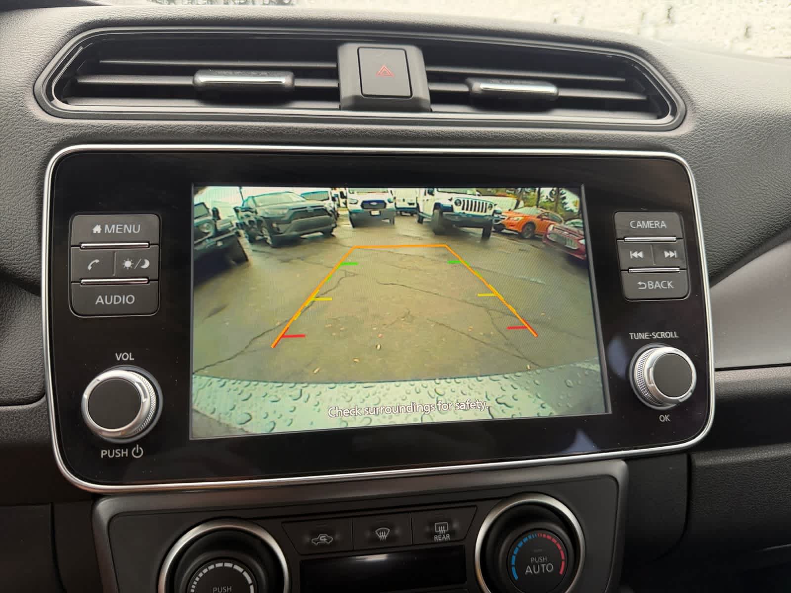 Used 2025 Nissan Leaf S FWD image 24