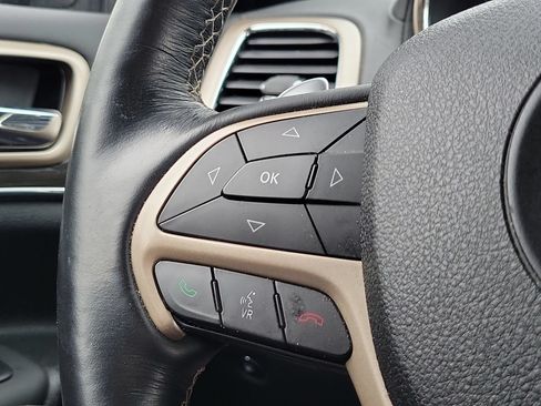 Used 2014 Jeep Grand Cherokee Overland AWD/4WD image 11