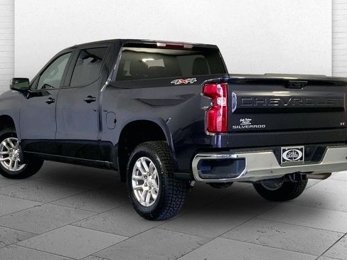 Used 2023 Chevrolet Silverado 1500 LT AWD/4WD image 13