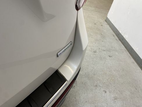 Used 2020 Ford Explorer Limited image 19