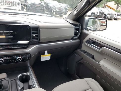 New 2026 GMC Sierra 1500 SLT w/ SLT Premium Package RWD image 16
