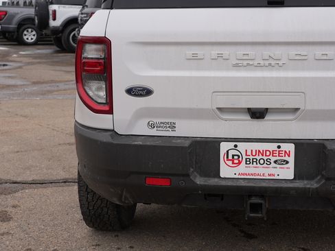 Used 2022 Ford Bronco Sport Outer Banks w/ Tech Package image 12