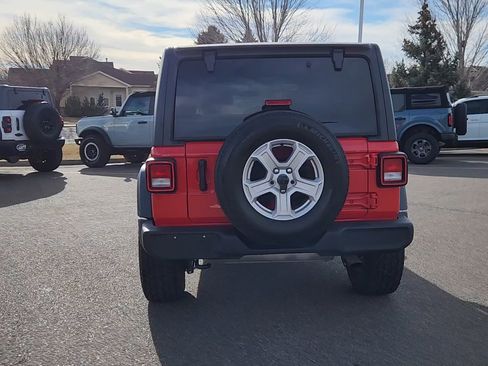 Used 2021 Jeep Wrangler Unlimited Sport image 11
