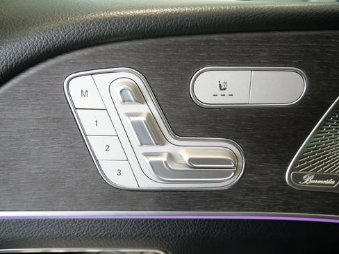 Used 2022 Mercedes-Benz GLE 350 4MATIC w/ Premium Package image 31