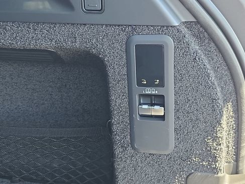 New 2026 Land Rover Range Rover SE AWD/4WD image 15