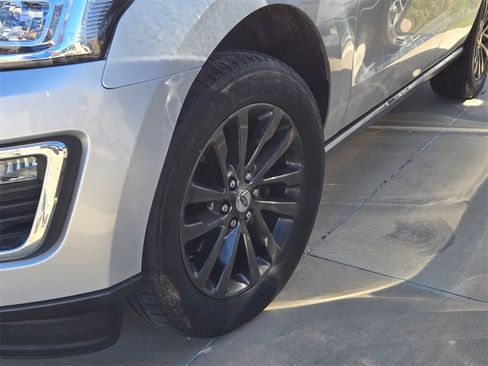 Used 2019 Ford Expedition Limited w/ Equipment Group 301A image 22