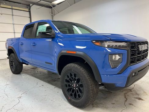 New 2026 GMC Canyon Elevation w/ Convenience Package image 7