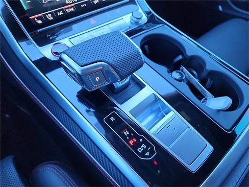 New 2026 Audi SQ8 Prestige image 19