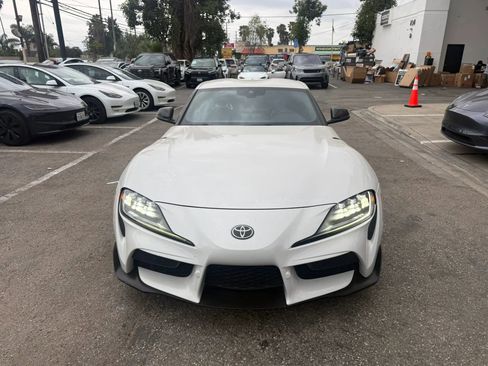 Used 2022 Toyota Supra image 3