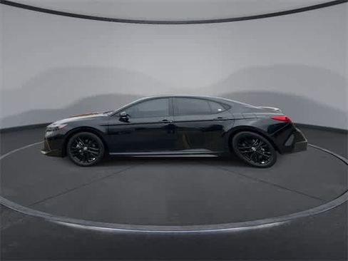 Certified 2025 Toyota Camry SE image 5