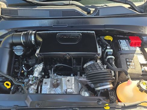 Used 2024 Jeep Compass Latitude image 21