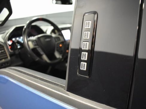 Used 2020 Ford F150 Raptor w/ Equipment Group 802A Luxury image 39