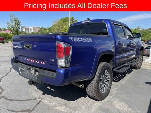 Used 2023 Toyota Tacoma TRD Sport w/ Technology Package AWD/4WD image 4