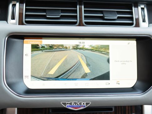 Used 2017 Land Rover Range Rover Long Wheelbase Autobiography image 35