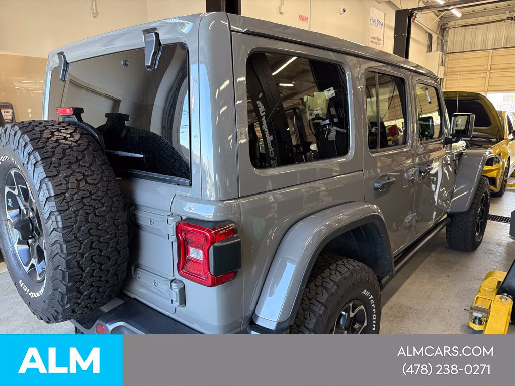 Used 2021 Jeep Wrangler Unlimited Rubicon 4xe w/ Cold Weather Group AWD/4WD image 8