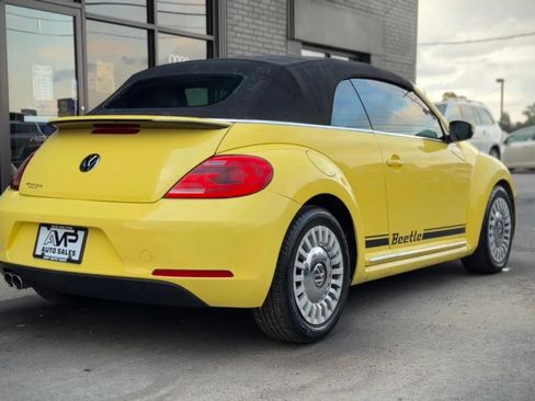 Used 2013 Volkswagen Beetle 2.5 FWD image 2