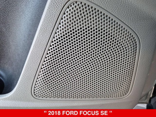 Used 2018 Ford Focus SE FWD image 13