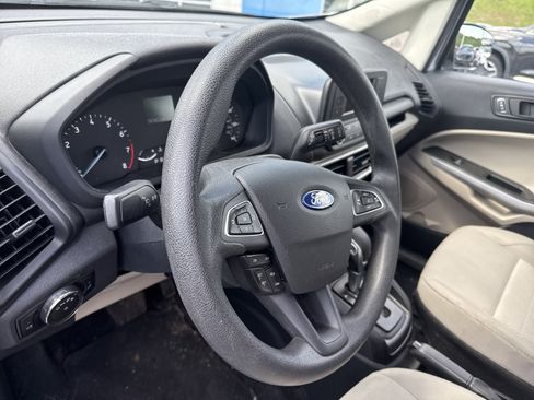 Used 2021 Ford EcoSport S AWD/4WD image 9