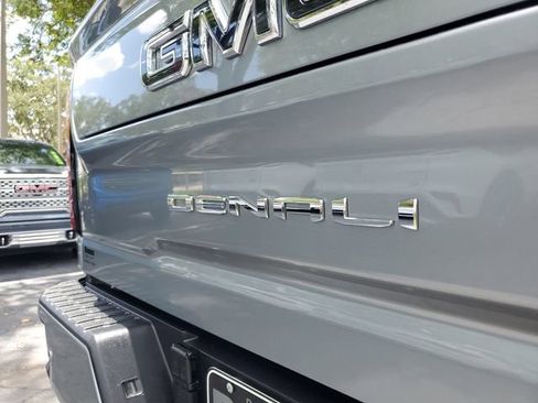 Used 2026 GMC Sierra 3500 Denali Ultimate AWD/4WD image 8