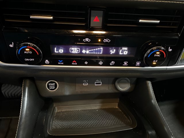 Used 2023 Nissan Rogue SL w/ SL Premium Package AWD/4WD image 19