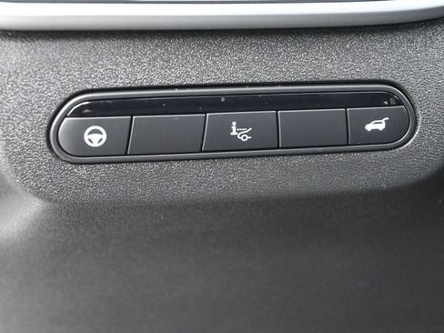 Used 2023 INFINITI QX60 Luxe w/ Vision Package FWD image 7