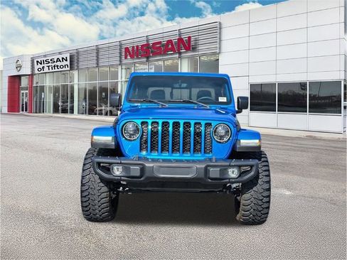 Used 2023 Jeep Gladiator Sport S image 2