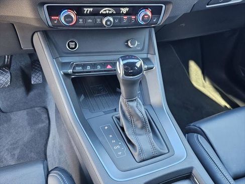 Used 2025 Audi Q3 2.0T Premium w/ Convenience Package image 11