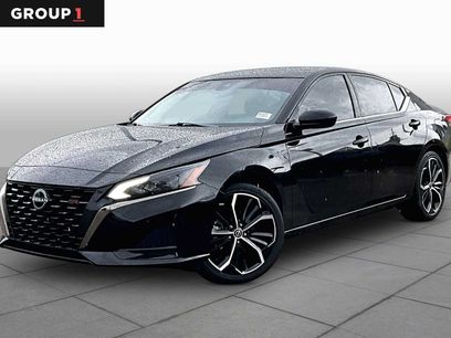 Certified 2025 Nissan Altima 2.5 SR