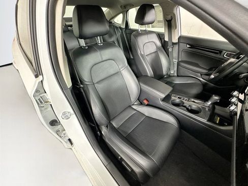 Used 2022 Honda Civic Touring image 29