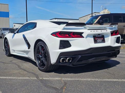 Used 2021 Chevrolet Corvette Stingray Preferred Conv w/ Z51 Performance Package RWD image 31