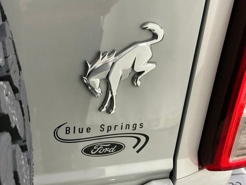 New 2026 Ford Bronco Heritage Edition AWD/4WD image 6