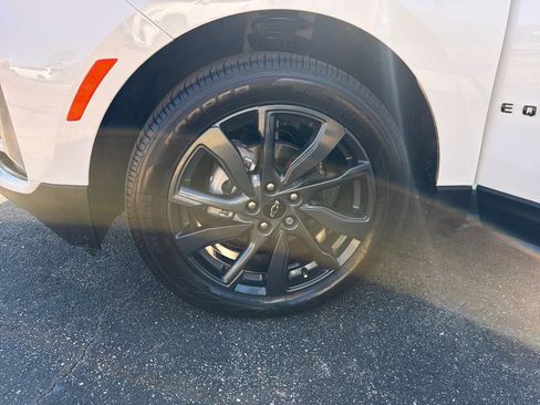 Used 2023 Chevrolet Equinox RS w/ RS Leather Package image 33