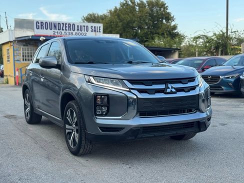 Used 2020 Mitsubishi Outlander Sport SE image 1