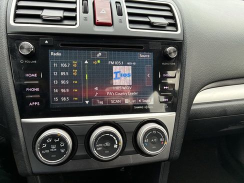 Used 2015 Subaru Impreza 2.0i Limited image 10