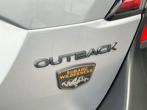 Certified 2025 Subaru Outback Wilderness AWD/4WD image 10