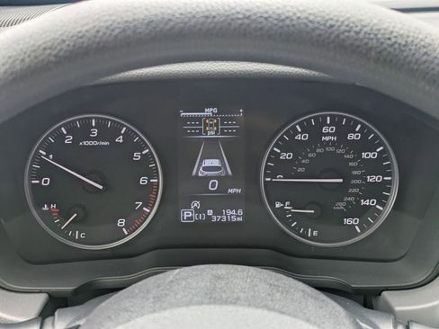 Used 2025 Subaru Crosstrek 2.0i Premium AWD/4WD image 16