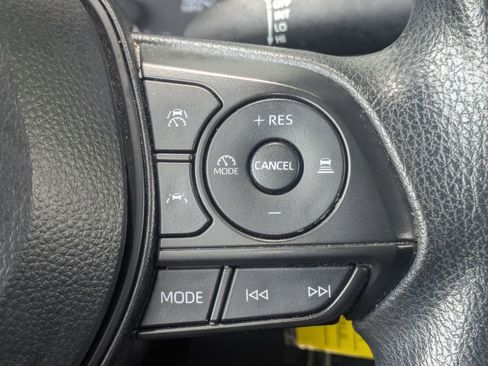 Used 2024 Toyota Corolla LE FWD image 22