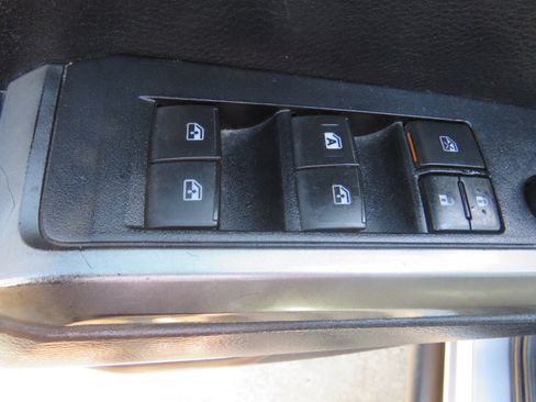 Used 2017 Toyota Tacoma SR5 w/ Tow Package image 14